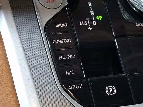 Certified 2023 BMW X6 xDrive40i w/ Premium Package image 22