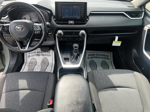 Used 2021 Toyota RAV4 XLE w/ XLE Grade Weather Package AWD/4WD image 13