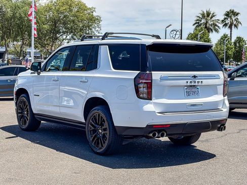 Used 2024 Chevrolet Tahoe High Country w/ Advanced Technology Package AWD/4WD image 2