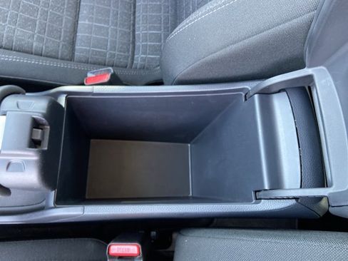 Used 2024 Honda HR-V LX image 42