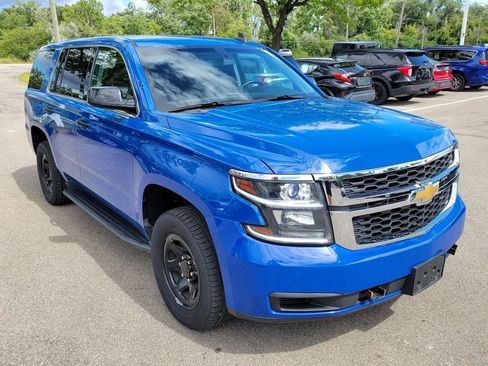 Used 2017 Chevrolet Tahoe 4WD w/ Remote Keyless Entry Package image 12