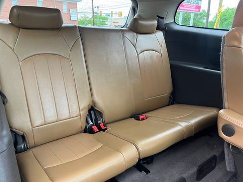 Used 2014 Buick Enclave Leather w/ LPO, Cargo Convenience Pkg AWD/4WD image 30