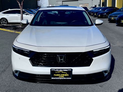 Used 2024 Honda Accord Touring image 3