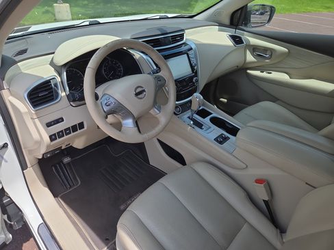 Used 2018 Nissan Murano Platinum w/ Cargo Package AWD/4WD image 14