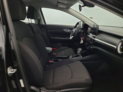Used 2019 Kia Forte LXS FWD image 21