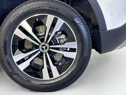 Certified 2025 Mercedes-Benz GLA 250 image 29