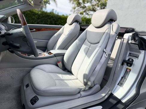 Used 2003 Mercedes-Benz SL 500 image 12