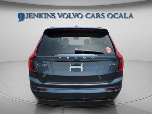 New 2026 Volvo XC90 T8 Ultra w/ Protection Package Premier AWD/4WD image 4