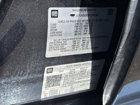 Used 2023 GMC Sierra 1500 SLT w/ SLT Premium Package image 45