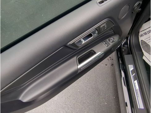 Used 2019 Ford Mustang GT image 12