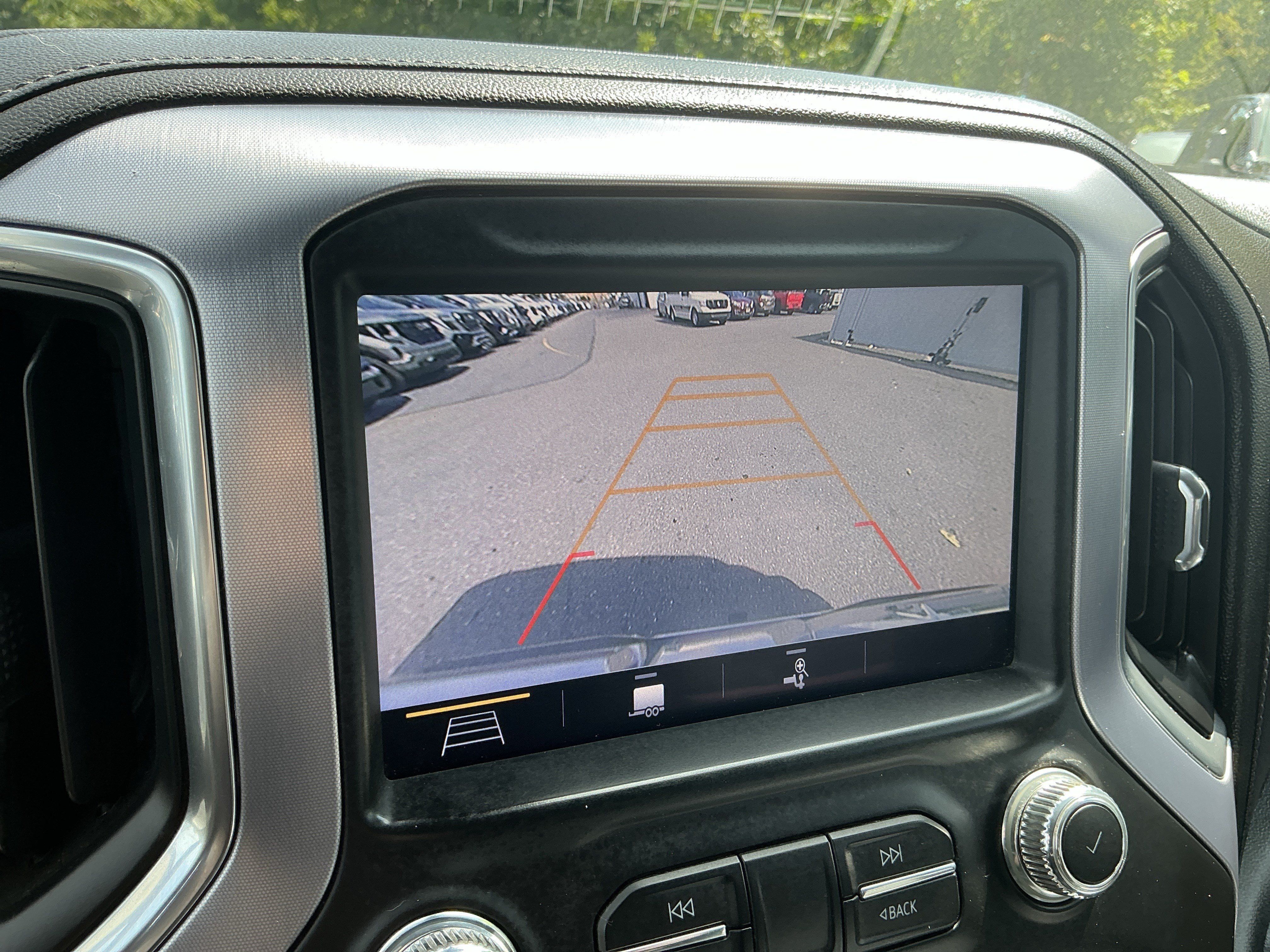 Used 2019 GMC Sierra 1500 SLT w/ SLT Premium Plus Package AWD/4WD image 24