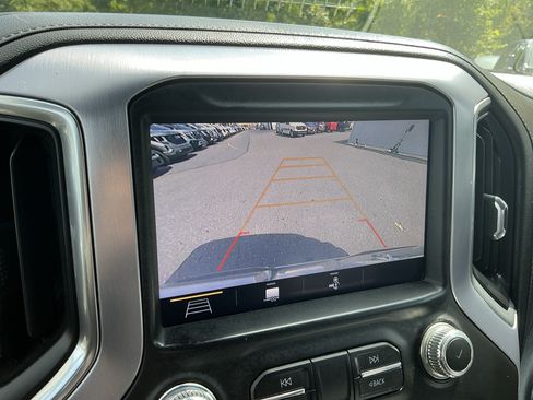 Used 2019 GMC Sierra 1500 SLT w/ SLT Premium Plus Package AWD/4WD image 24