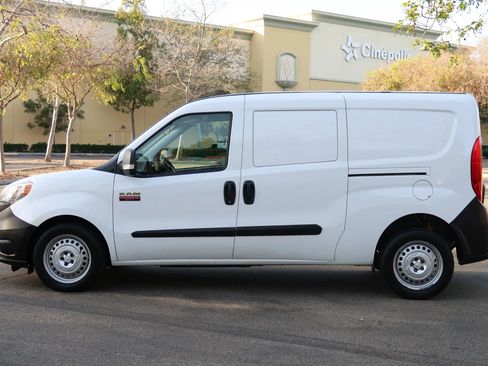 Used 2016 RAM ProMaster City Tradesman w/ Rear Back-up Camera Group image 3