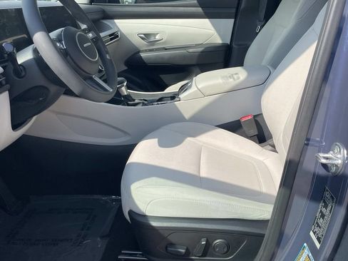 Used 2025 Hyundai Tucson SEL FWD image 14