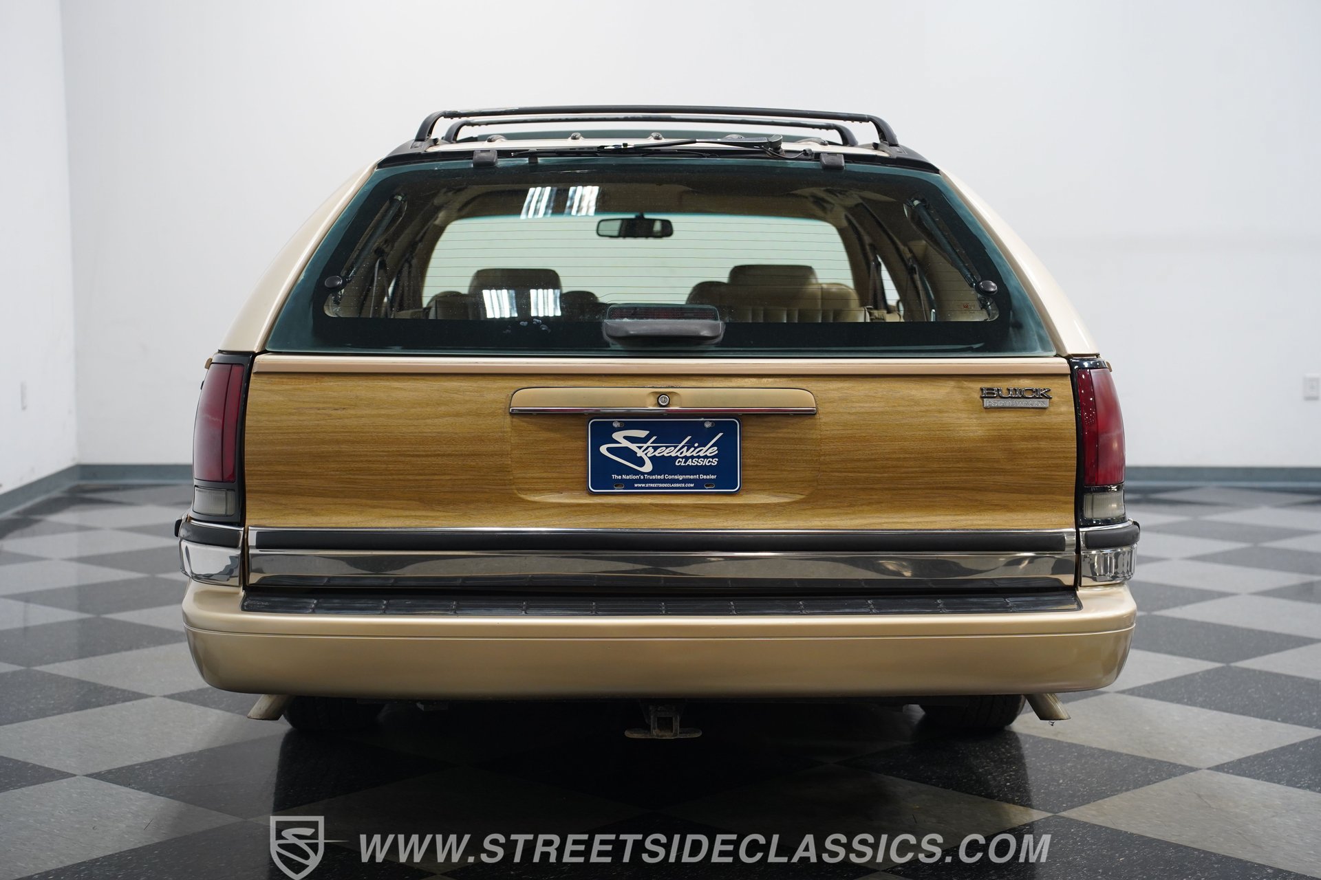 Used 1996 Buick Roadmaster Estate RWD image 25