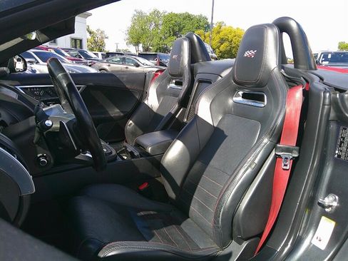 Used 2020 Jaguar F-TYPE Convertible image 18