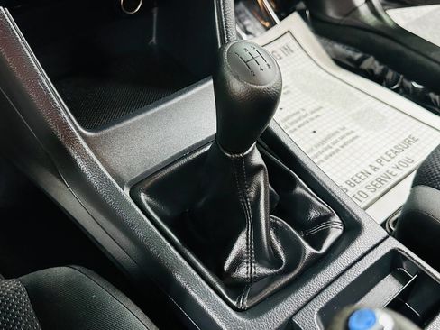 Used 2016 Subaru Impreza 2.0i image 11