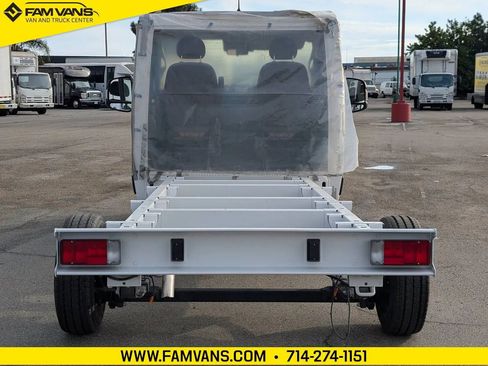 Used 2023 RAM ProMaster 3500 w/ Premium Appearance Group image 2