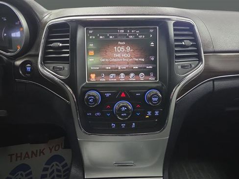 Used 2015 Jeep Grand Cherokee Overland image 9