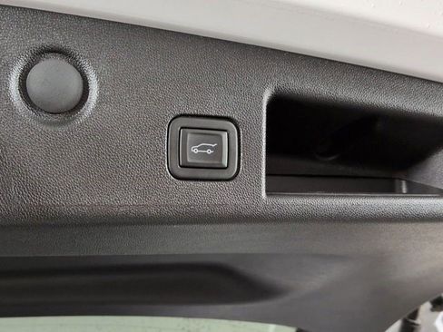 Certified 2024 Chevrolet Equinox LT AWD/4WD image 23