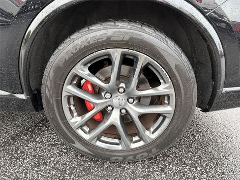 Used 2020 Dodge Durango SRT w/ Technology Group AWD/4WD image 20