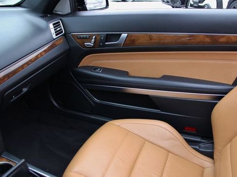 Used 2016 Mercedes-Benz E 400 Cabriolet image 31