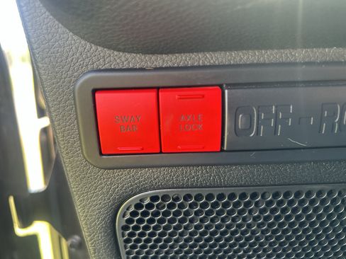 Used 2014 Jeep Wrangler Unlimited Rubicon AWD/4WD image 19