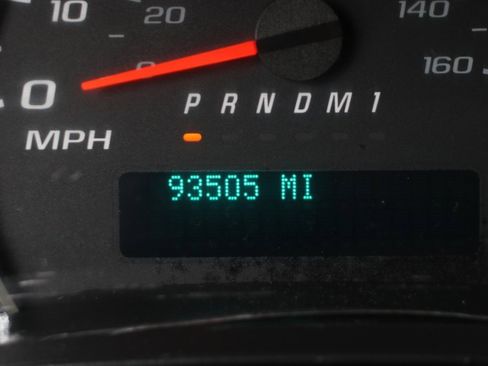 Used 2012 GMC Savana 3500 image 23