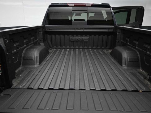 New 2026 GMC Sierra 1500 SLT w/ SLT Premium Package image 14