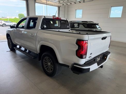 Used 2024 Chevrolet Colorado LT w/ LT Convenience Package II RWD image 4