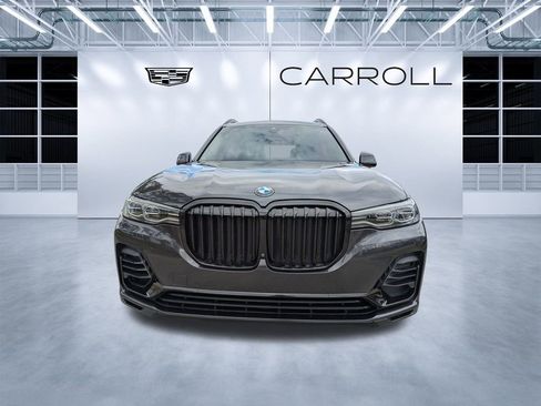 Used 2022 BMW X7 xDrive40i w/ Premium Package image 9