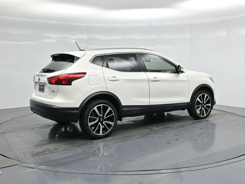 Used 2019 Nissan Rogue Sport SL w/ Premium Package image 26