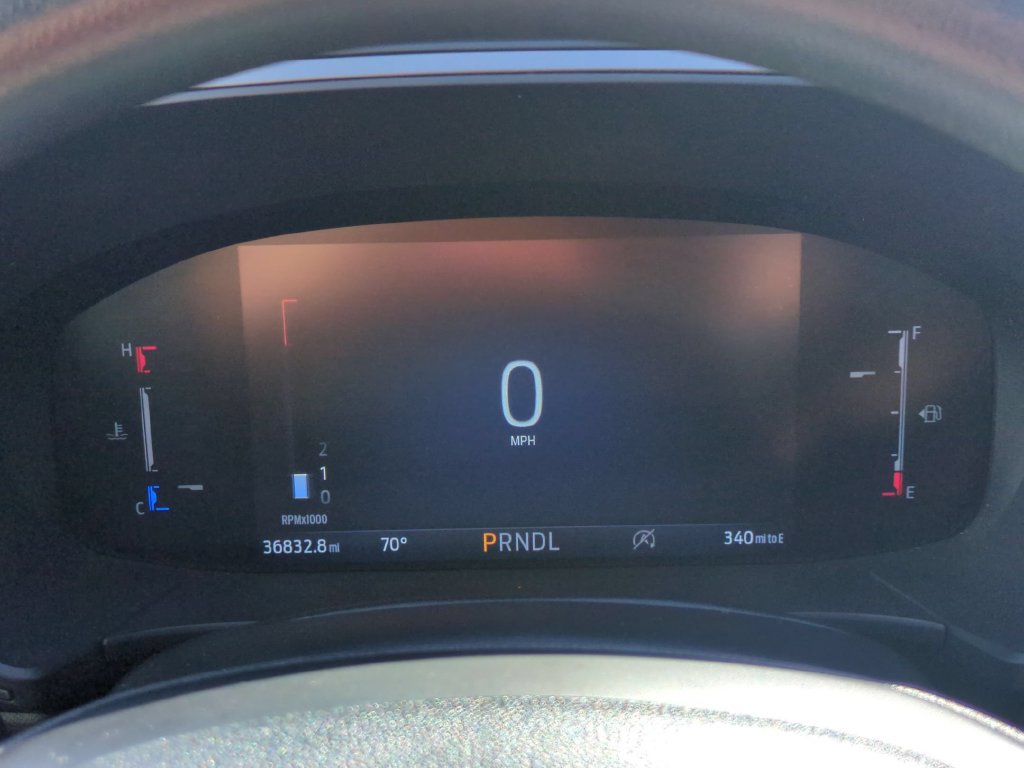 Used 2025 Ford Escape Active AWD/4WD image 13