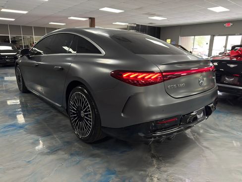 Used 2022 Mercedes-Benz EQS 580 4MATIC Sedan image 5