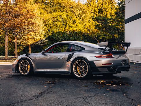 Used 2019 Porsche 911 GT2 RS image 67