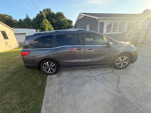 Used 2021 Honda Odyssey Touring image 14