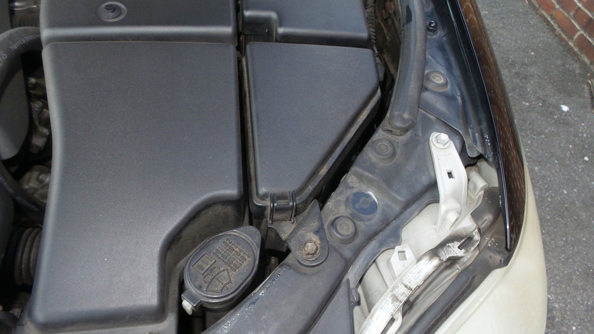 Used 2004 Lexus LS 430 RWD image 70