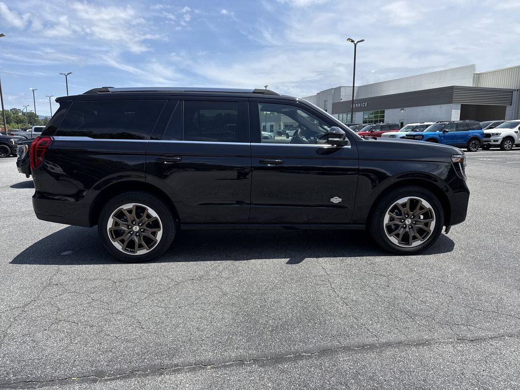 Used 2025 Ford Expedition King Ranch AWD/4WD image 8