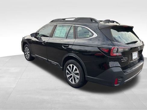 Used 2020 Subaru Outback 2.5i image 5