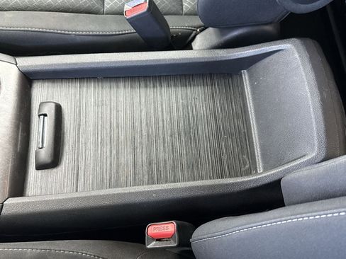 Used 2018 Honda Ridgeline Sport image 33