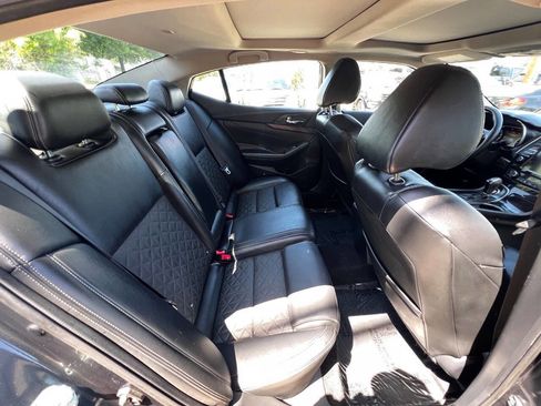 Used 2017 Nissan Maxima Platinum w/ Medallion Package image 11