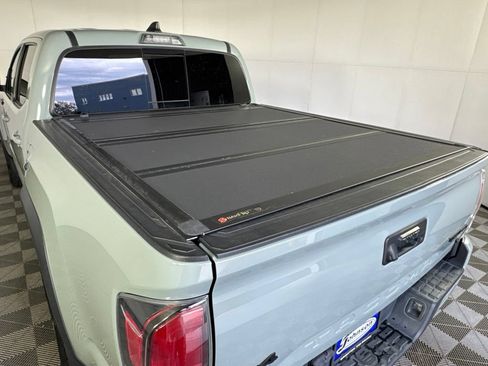 Used 2021 Toyota Tacoma TRD Pro AWD/4WD image 31