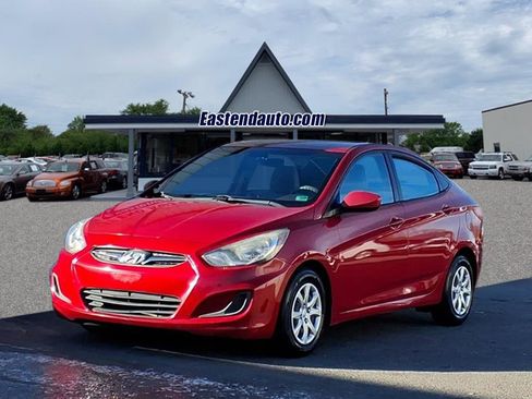 Used 2014 Hyundai Accent GLS image 1