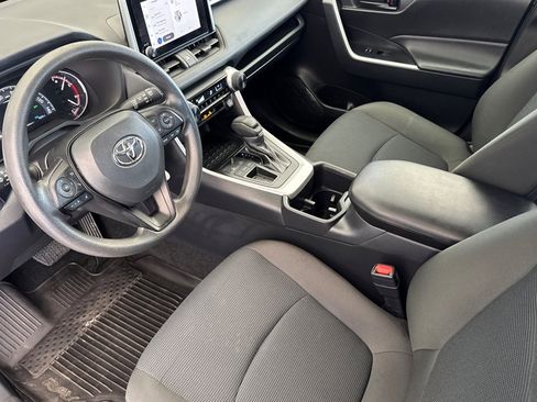 Certified 2025 Toyota RAV4 LE FWD image 9