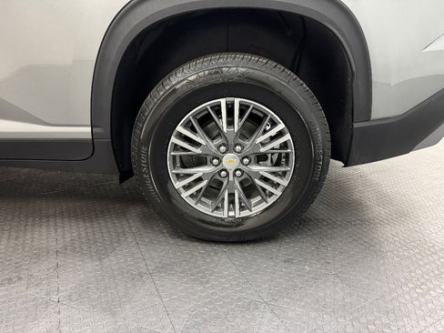 New 2026 Chevrolet Traverse LT w/ LPO, Floor Liner Package image 10