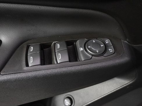 Used 2023 Chevrolet Equinox LT image 23