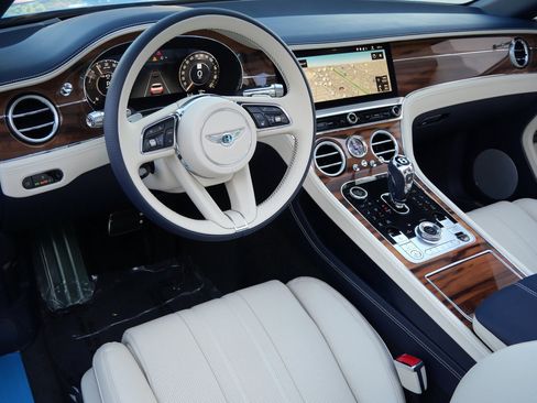 New 2026 Bentley Continental GTC image 2
