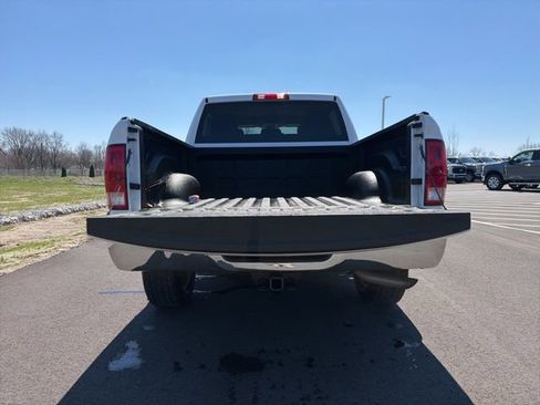 Used 2020 RAM 1500 Classic Tradesman AWD/4WD image 10