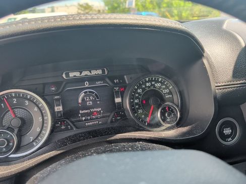 Used 2022 RAM 2500 Laramie AWD/4WD image 4