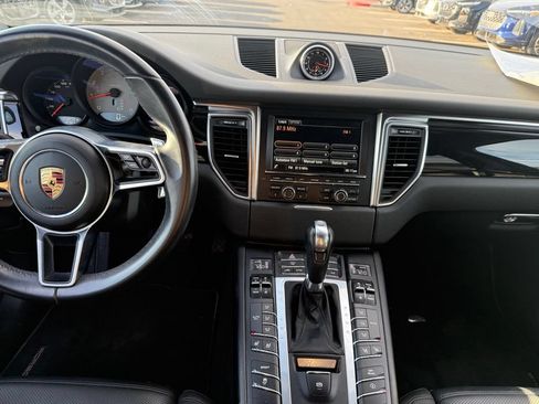 Used 2016 Porsche Macan S AWD/4WD image 10
